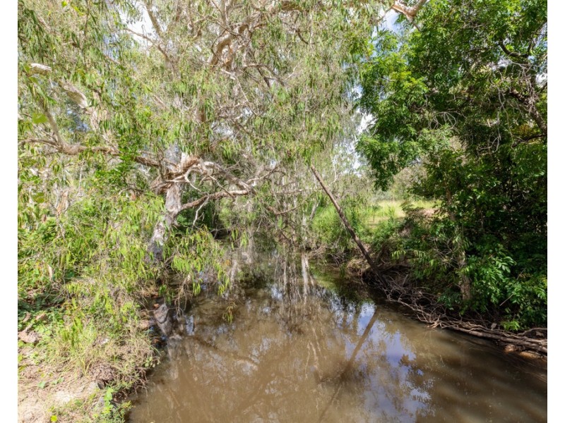 106 Hideaway Bay Drive, Hideaway Bay QLD 4800