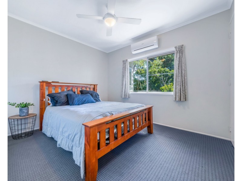 5-15 Valley Drive, Cannonvale QLD 4802
