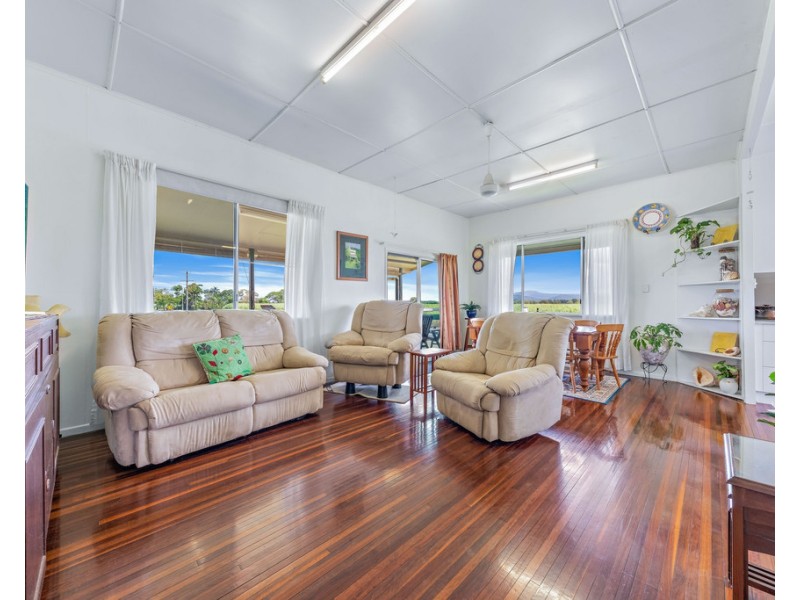 86 Glen Isla Road, Glen Isla QLD 4800