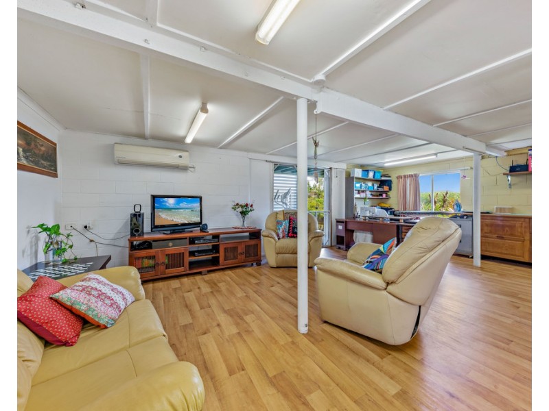 86 Glen Isla Road, Glen Isla QLD 4800