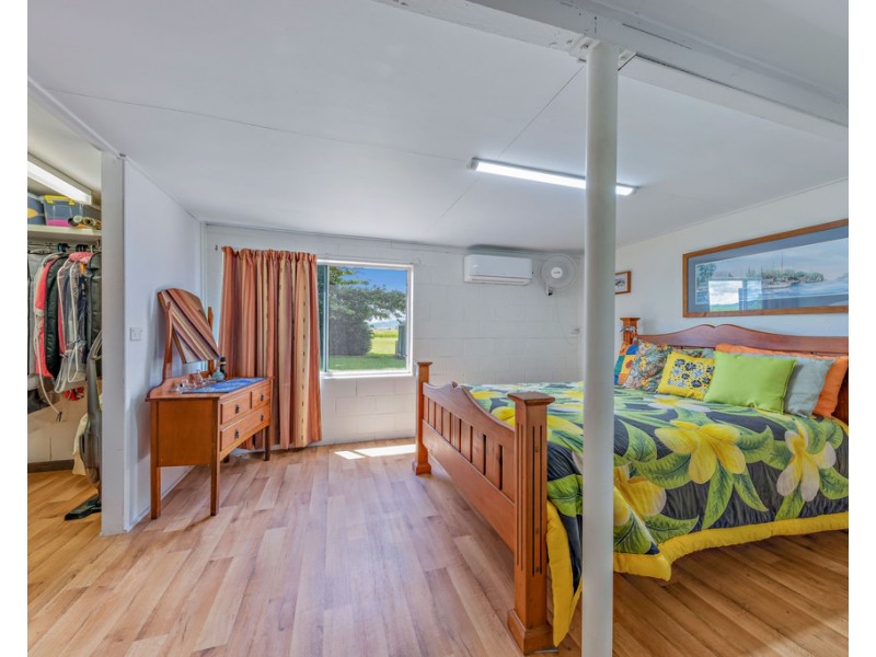 86 Glen Isla Road, Glen Isla QLD 4800