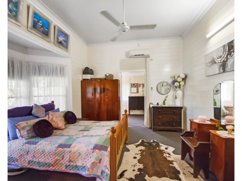 9 Bundesen Avenue, Midge Point QLD 4799