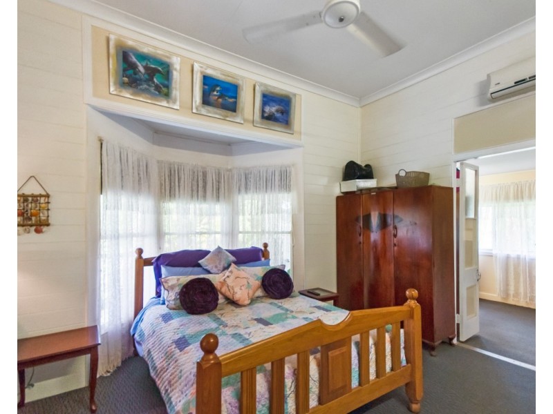 9 Bundesen Avenue, Midge Point QLD 4799