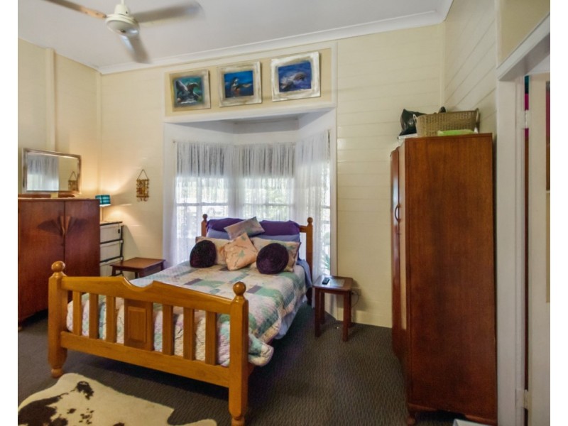 9 Bundesen Avenue, Midge Point QLD 4799