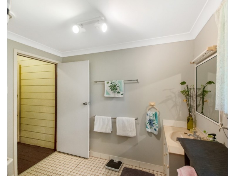 9 Bundesen Avenue, Midge Point QLD 4799