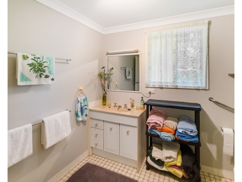 9 Bundesen Avenue, Midge Point QLD 4799