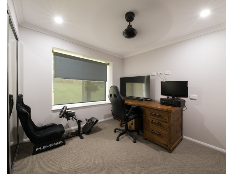 199 Lelona Drive, Bloomsbury QLD 4799