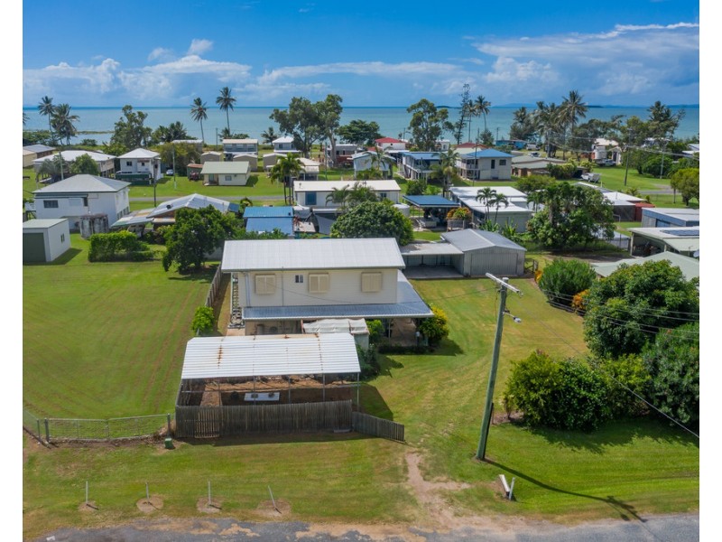 20 Shannon Street, Midge Point QLD 4799