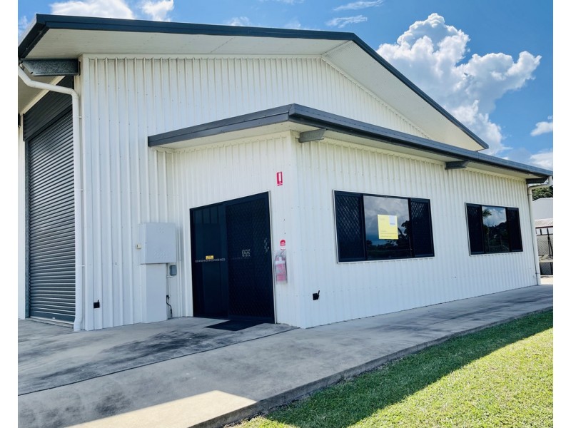 1/31 Carlo Drive, Cannonvale QLD 4802