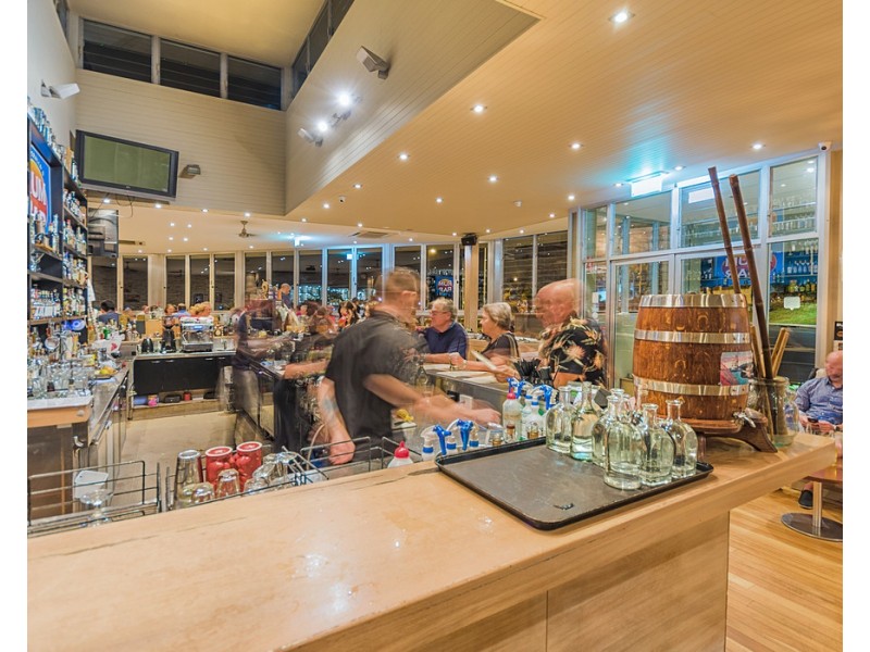 9/303 Shute Harbour Road, Airlie Beach QLD 4802