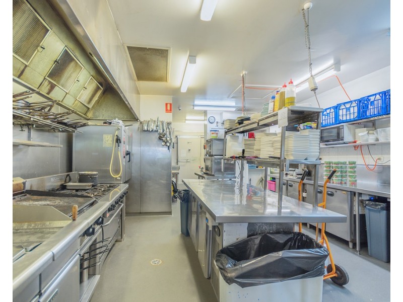 9/303 Shute Harbour Road, Airlie Beach QLD 4802