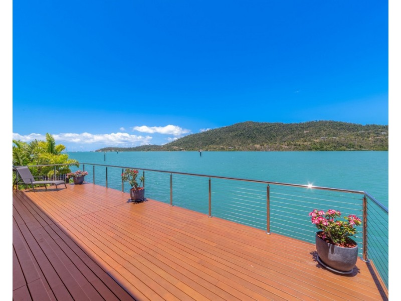 14 The Cove Road, Airlie Beach QLD 4802