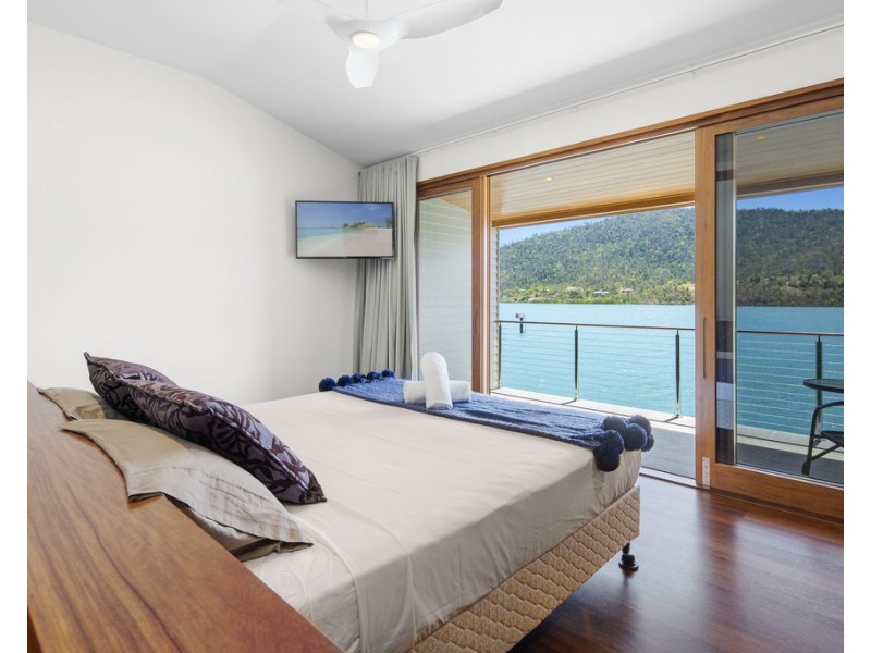 14 The Cove Road, Airlie Beach QLD 4802