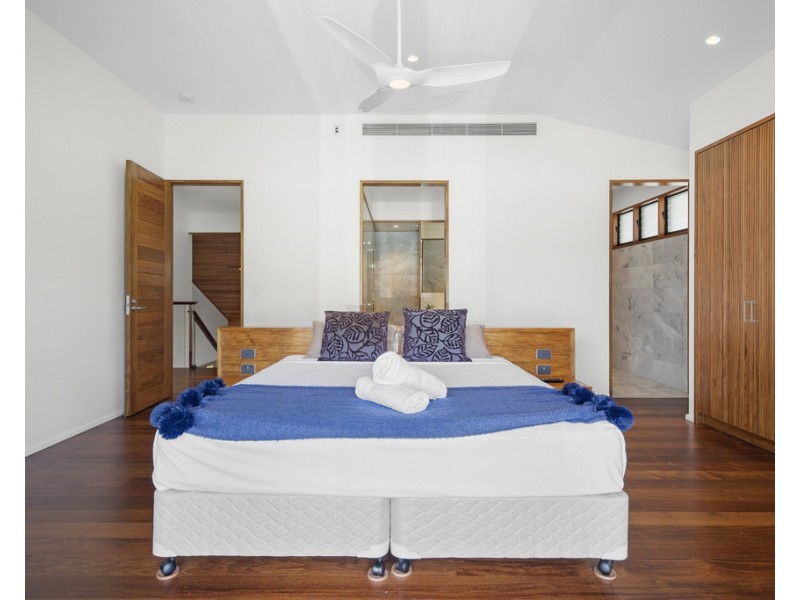14 The Cove Road, Airlie Beach QLD 4802