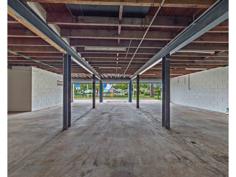 Garage F/259 Shute Harbour Road, Airlie Beach QLD 4802