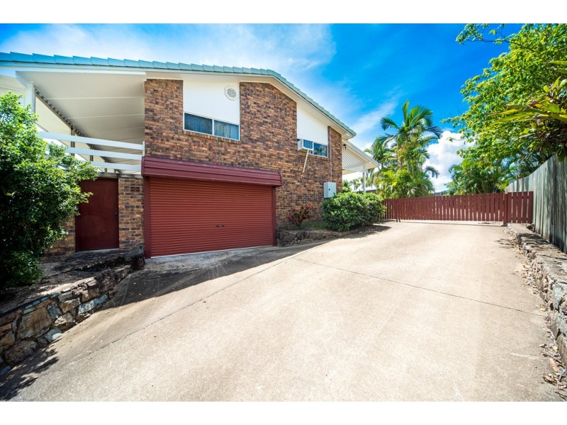28 Macarthur Drive, Cannonvale QLD 4802