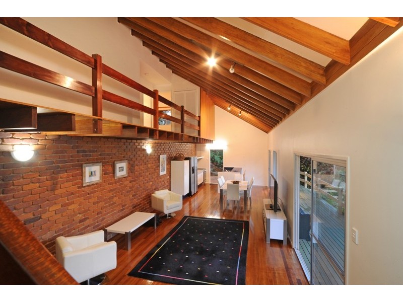 1 Stewart Drive, Cannonvale QLD 4802