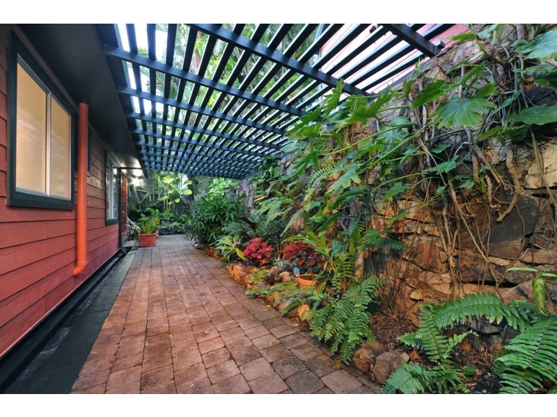 1 Stewart Drive, Cannonvale QLD 4802