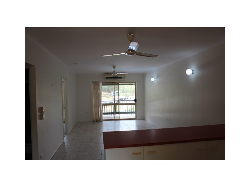 7/5 Border Drive, Cannonvale QLD 4802