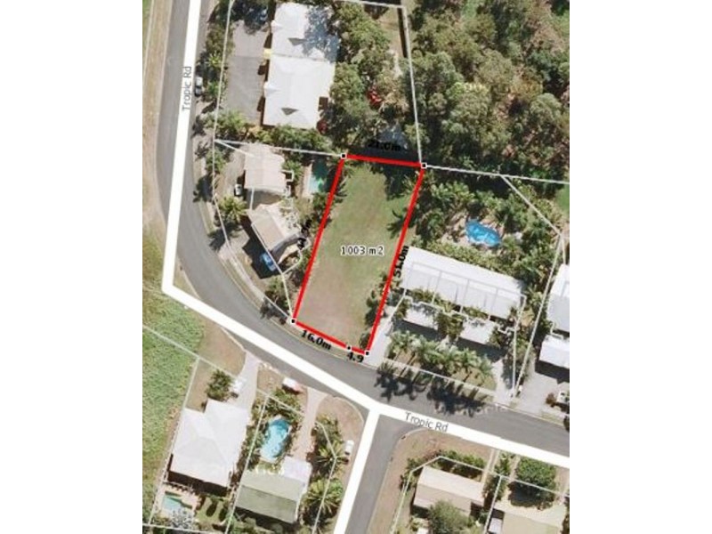 13 Tropic Road, Cannonvale QLD 4802
