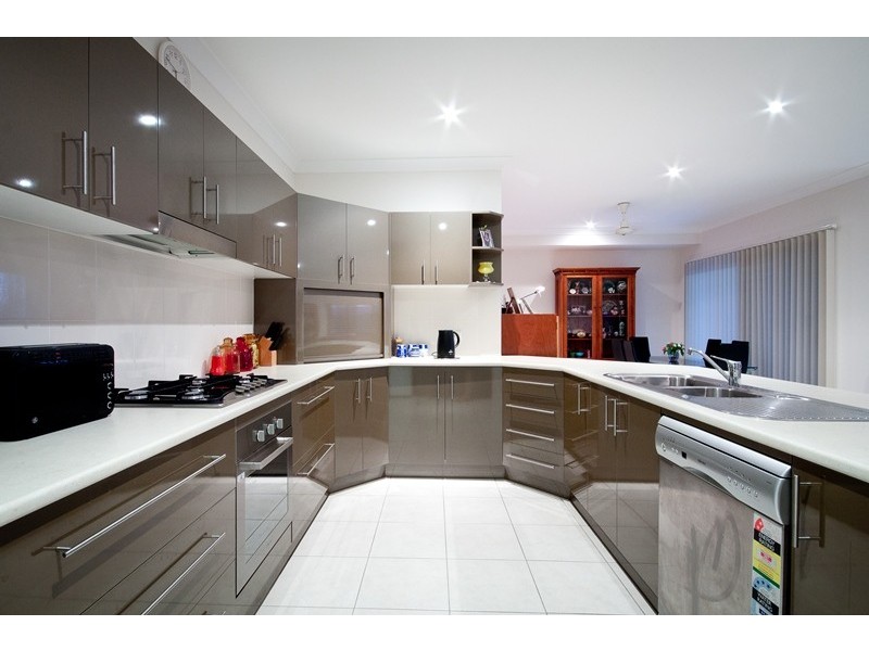 6 Blue Gum Street, Proserpine QLD 4800