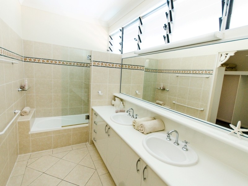 5 Melaleuca Drive, Hamilton Island QLD 4803