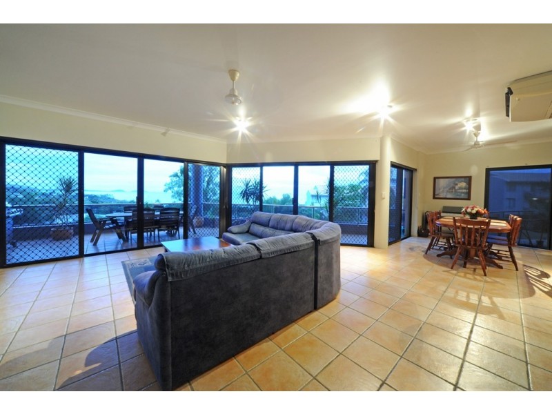3/6 Golden Orchid Drive, Airlie Beach QLD 4802