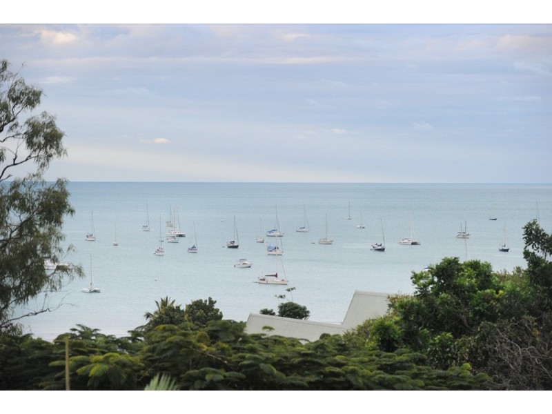 3/6 Golden Orchid Drive, Airlie Beach QLD 4802