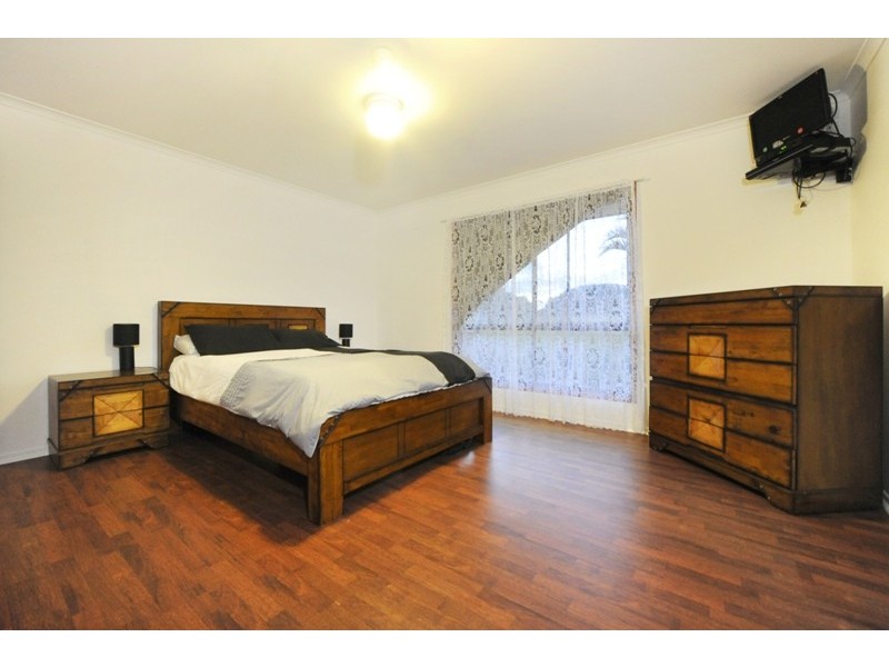 4 Leeder Road, Preston QLD 4800