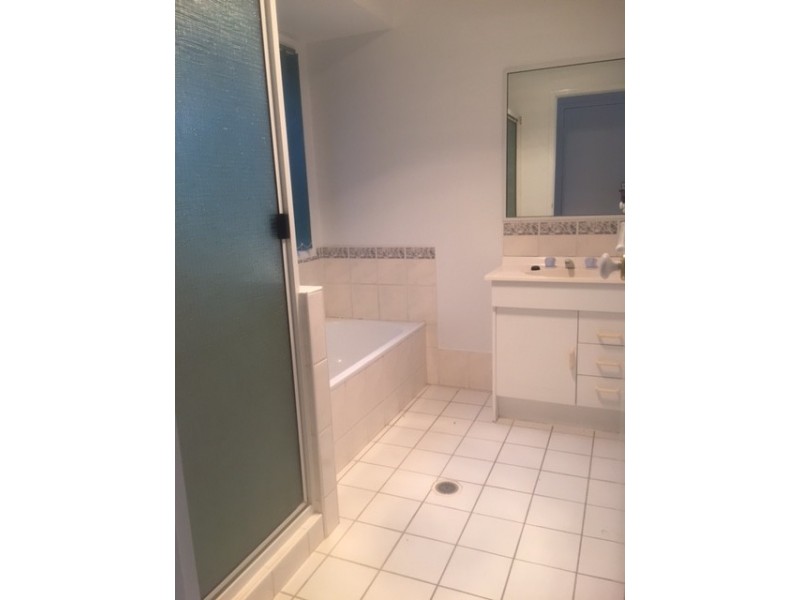 8 Sentry Court, Jubilee Pocket QLD 4802