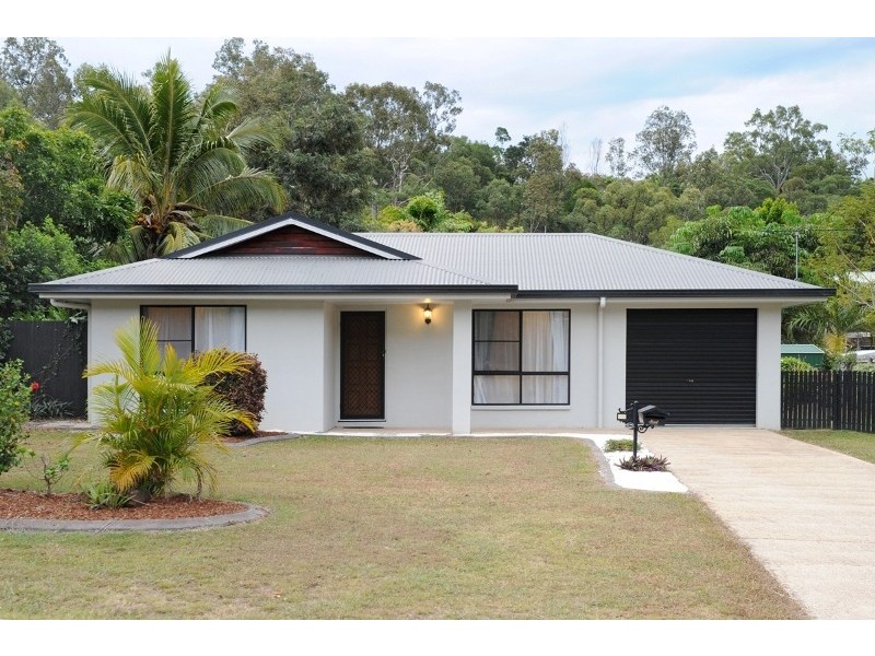 17 Banksia Court, Cannonvale QLD 4802