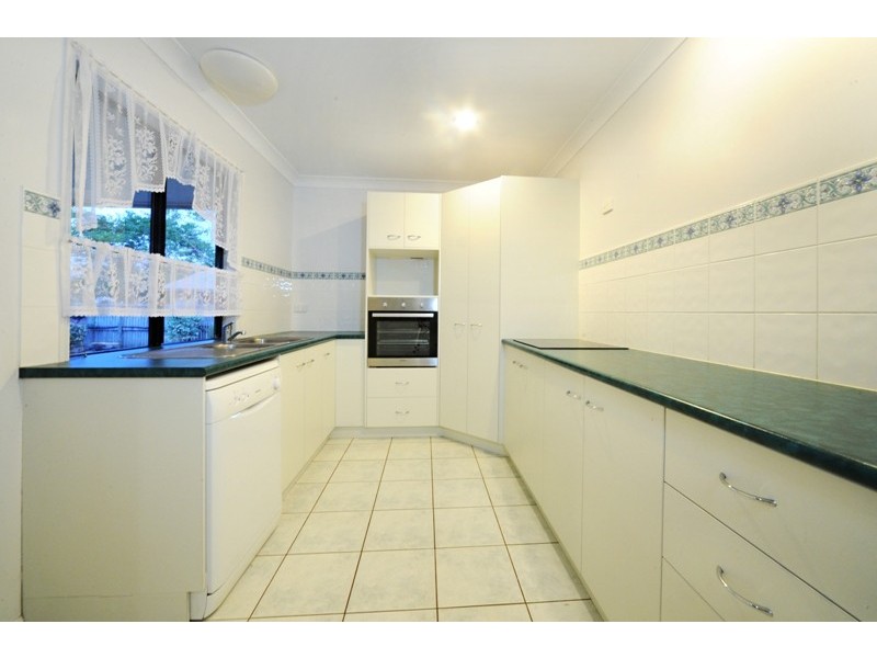 17 Banksia Court, Cannonvale QLD 4802