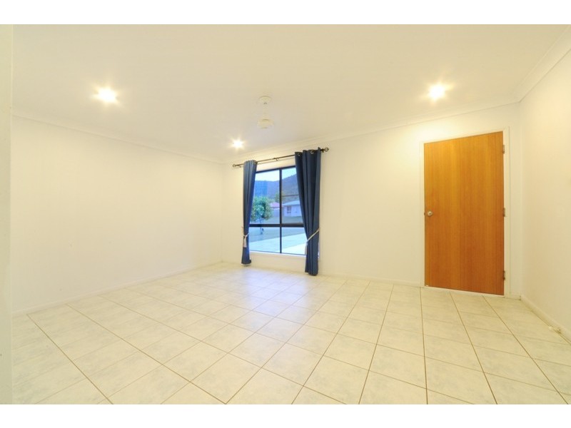 17 Banksia Court, Cannonvale QLD 4802