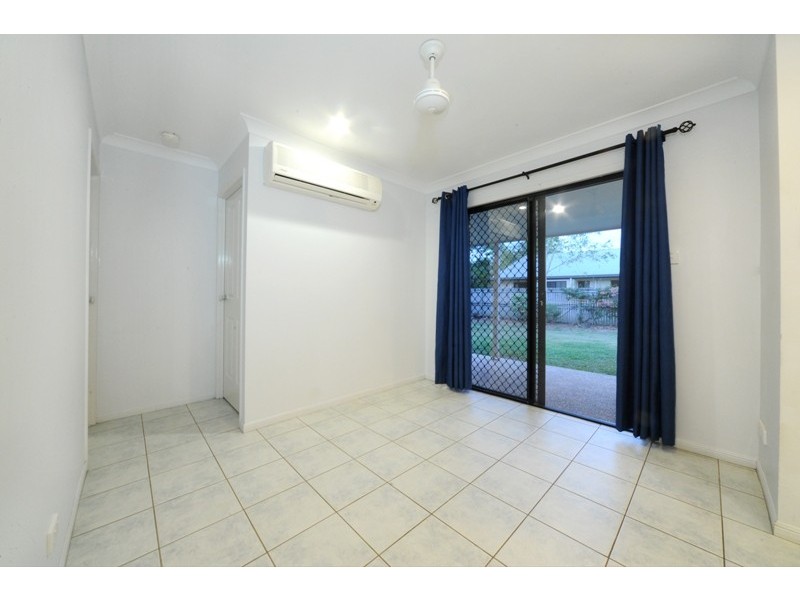 17 Banksia Court, Cannonvale QLD 4802