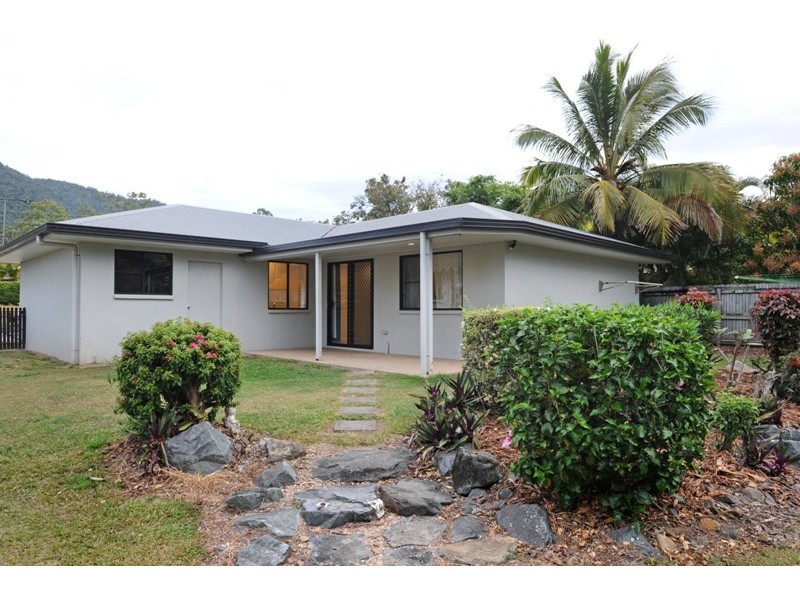 17 Banksia Court, Cannonvale QLD 4802