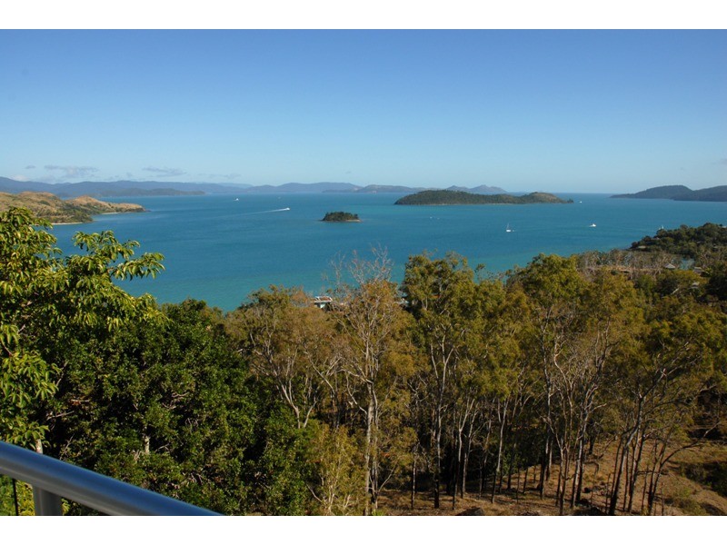 4 Skiathos, 9 Acacia Drive, Hamilton Island QLD 4803