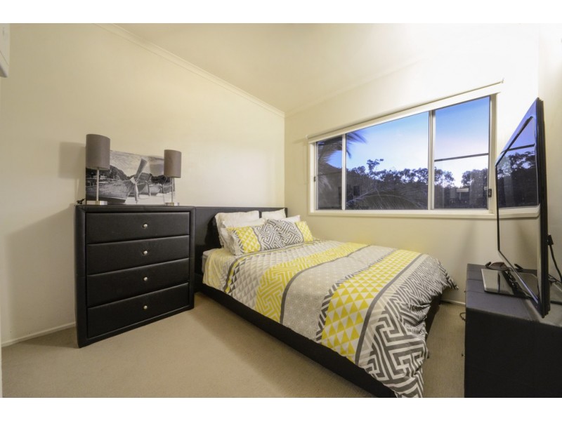 21/24 Island Drive, Cannonvale QLD 4802