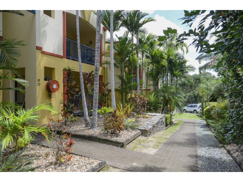 21/24 Island Drive, Cannonvale QLD 4802