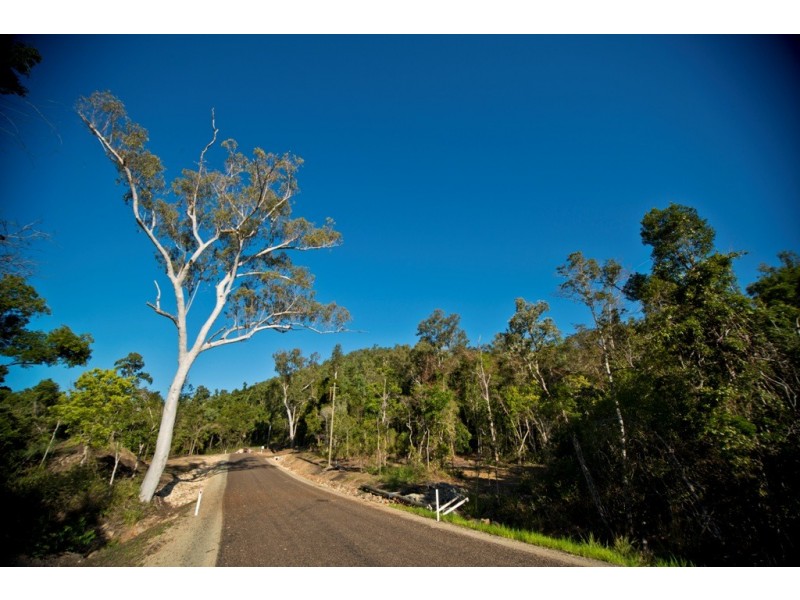 Lots 16 – 18 Mountain View Road, Cannonvale QLD 4802