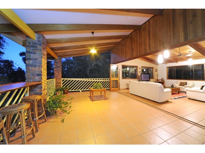 82 Staniland Drive, Strathdickie QLD 4800