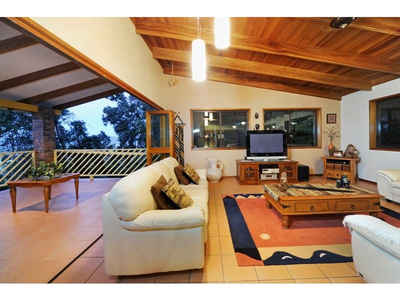 82 Staniland Drive, Strathdickie QLD 4800