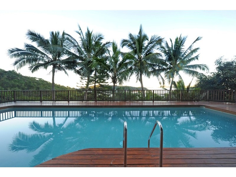 7 Warrain Street, Shute Harbour QLD 4802
