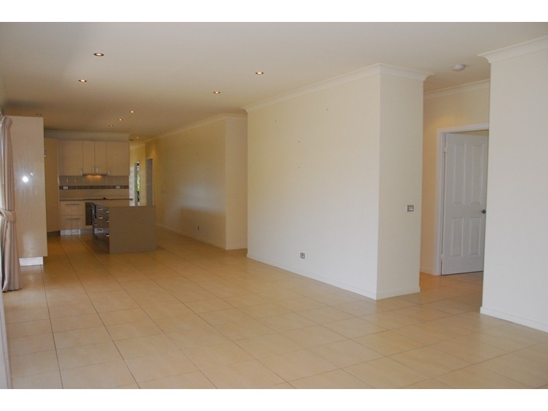 12 Armada Crescent, Jubilee Pocket QLD 4802