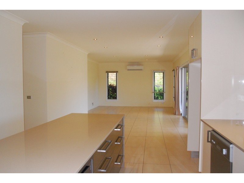 12 Armada Crescent, Jubilee Pocket QLD 4802