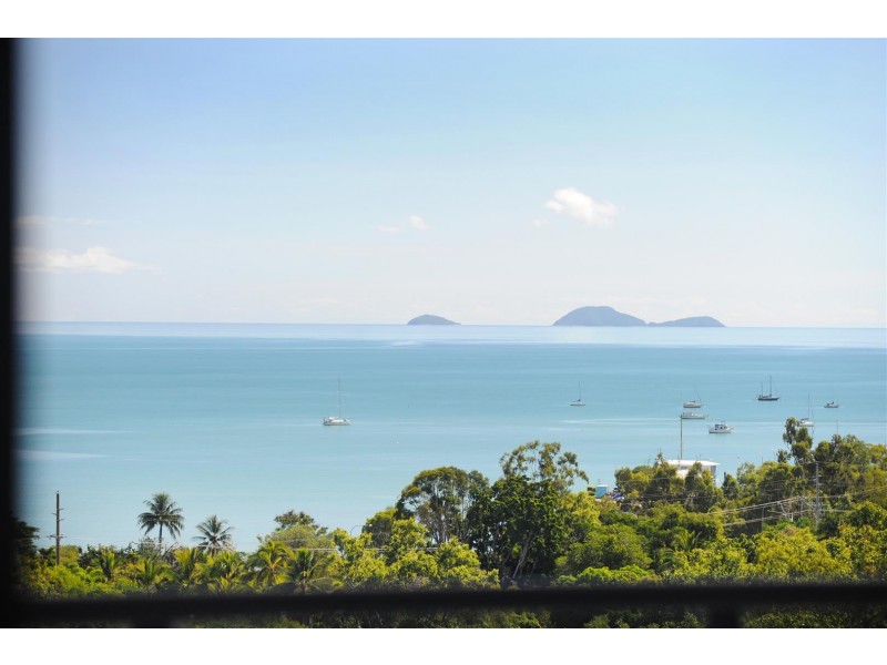 159/6 Eshelby Drive, Cannonvale QLD 4802