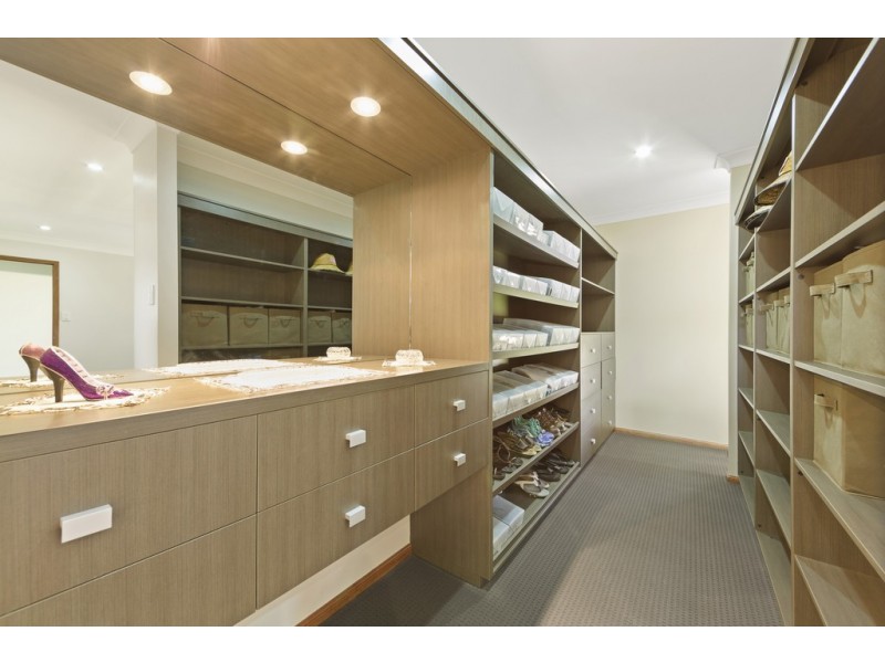 5 Henderson Street, Cannonvale QLD 4802