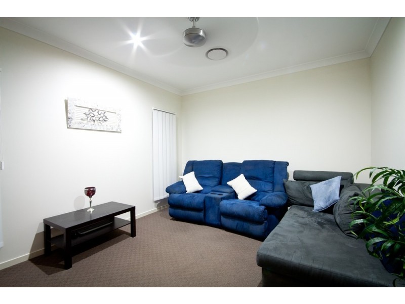 11 Bali Hi Place, Jubilee Pocket QLD 4802