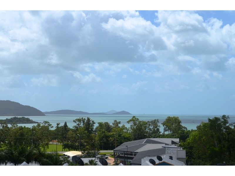 26/6 Eshelby Drive, Cannonvale QLD 4802