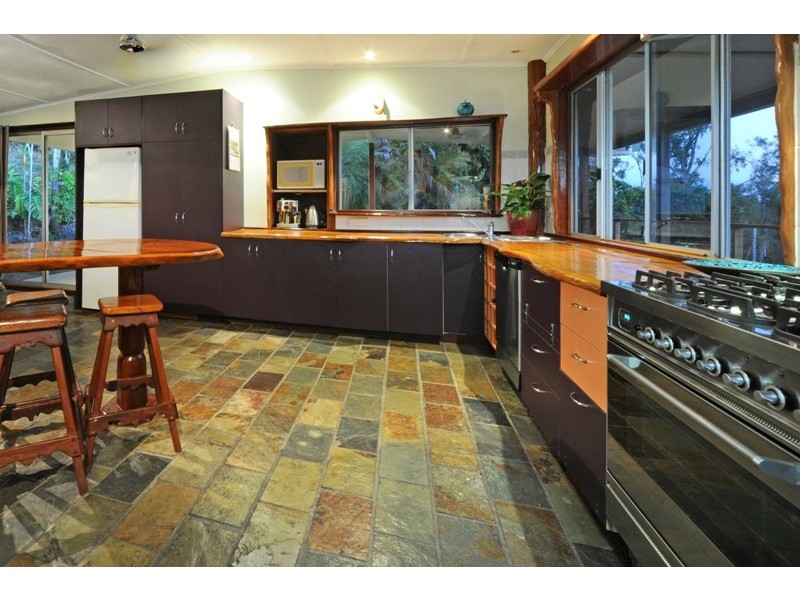 84 Tyree Road, Mount Julian QLD 4800