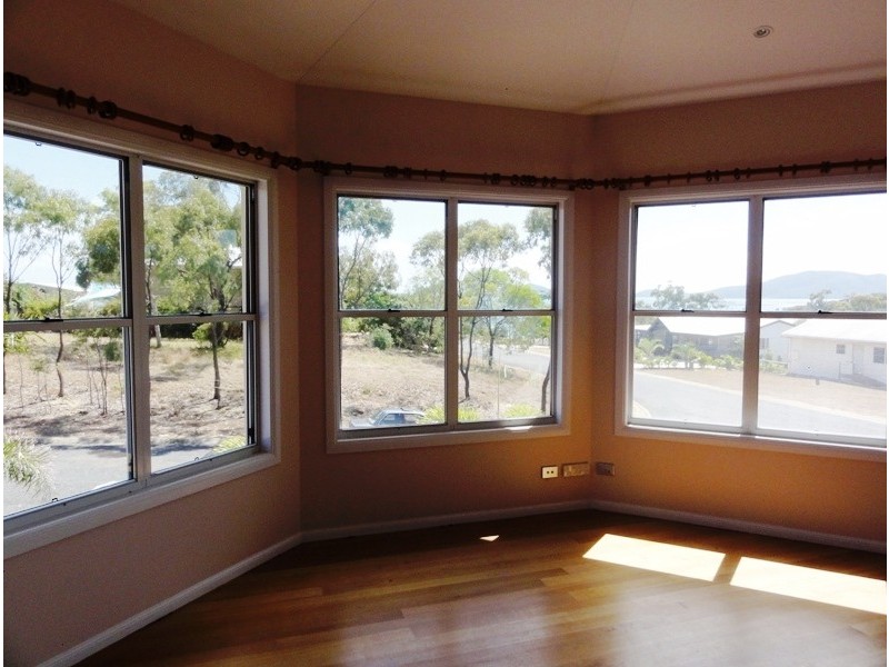 1 Olden Court, Hideaway Bay QLD 4800